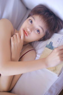 在世界尽头咏唱恋曲的少女yu-no